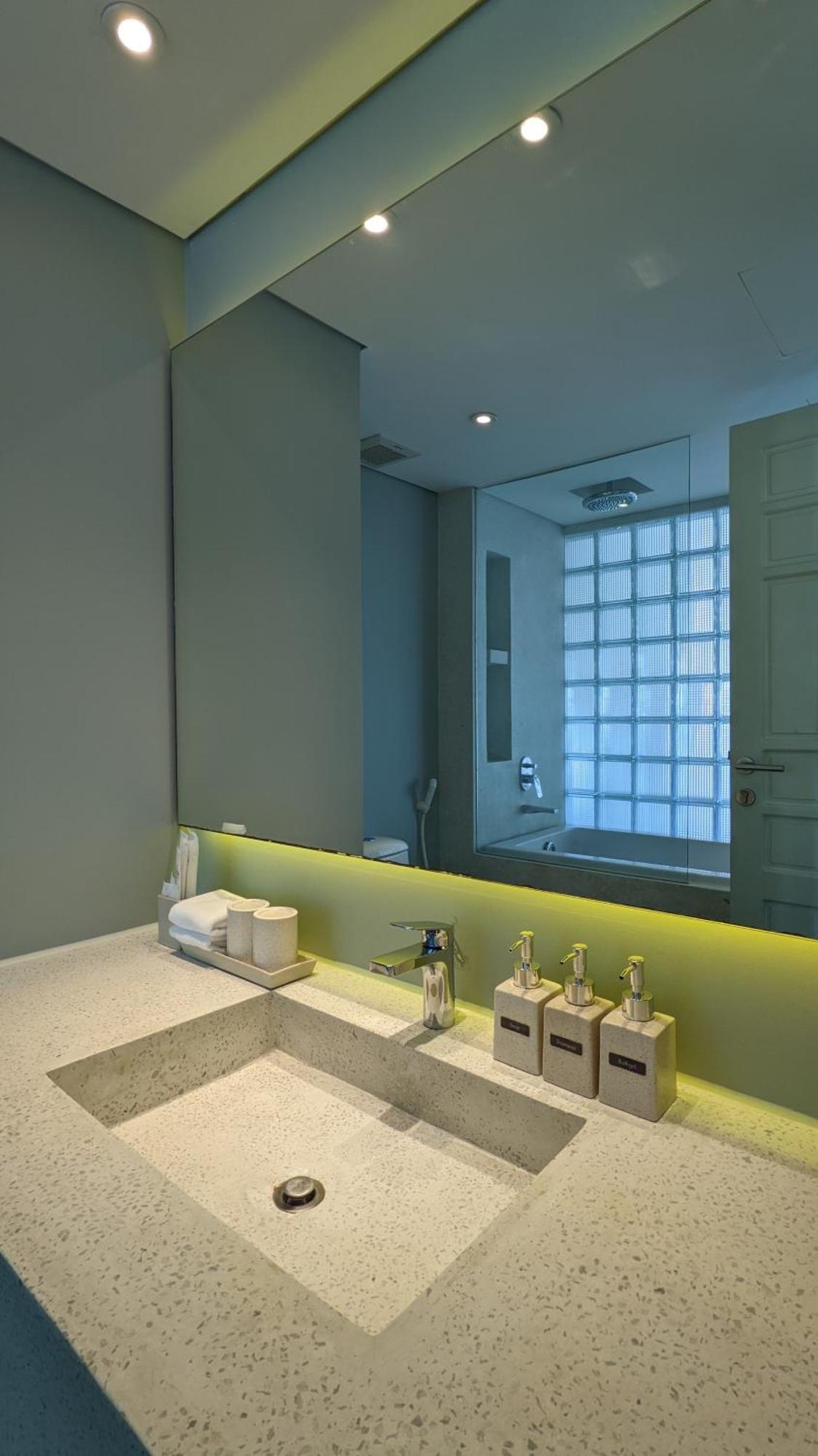 Alba Spa Hotel Hue Εξωτερικό φωτογραφία
